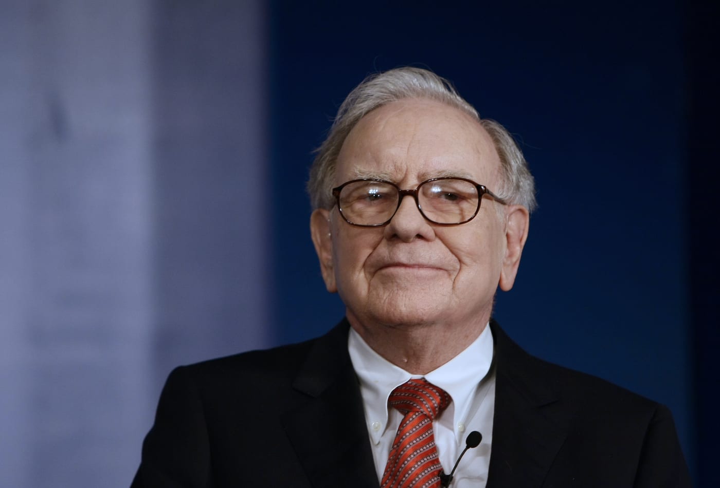Buffett là bậc thầy trong việc “không làm gì cả”